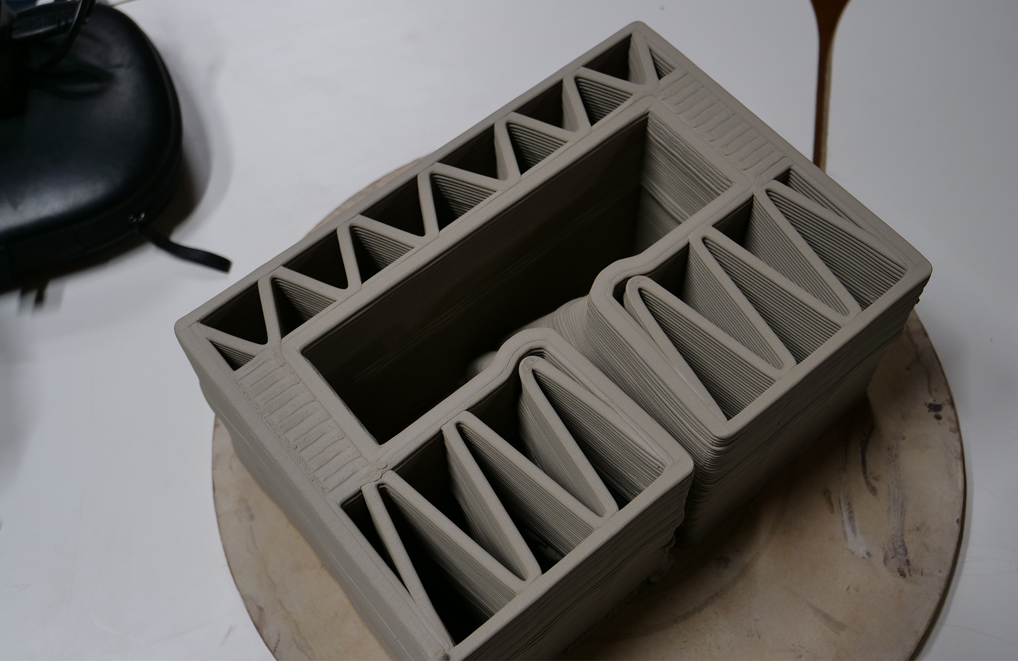 I.S.A., 3D printed clay bricks for living walls isa-briques-terre-cuite-imprimees-3d-parois-vivantes-09