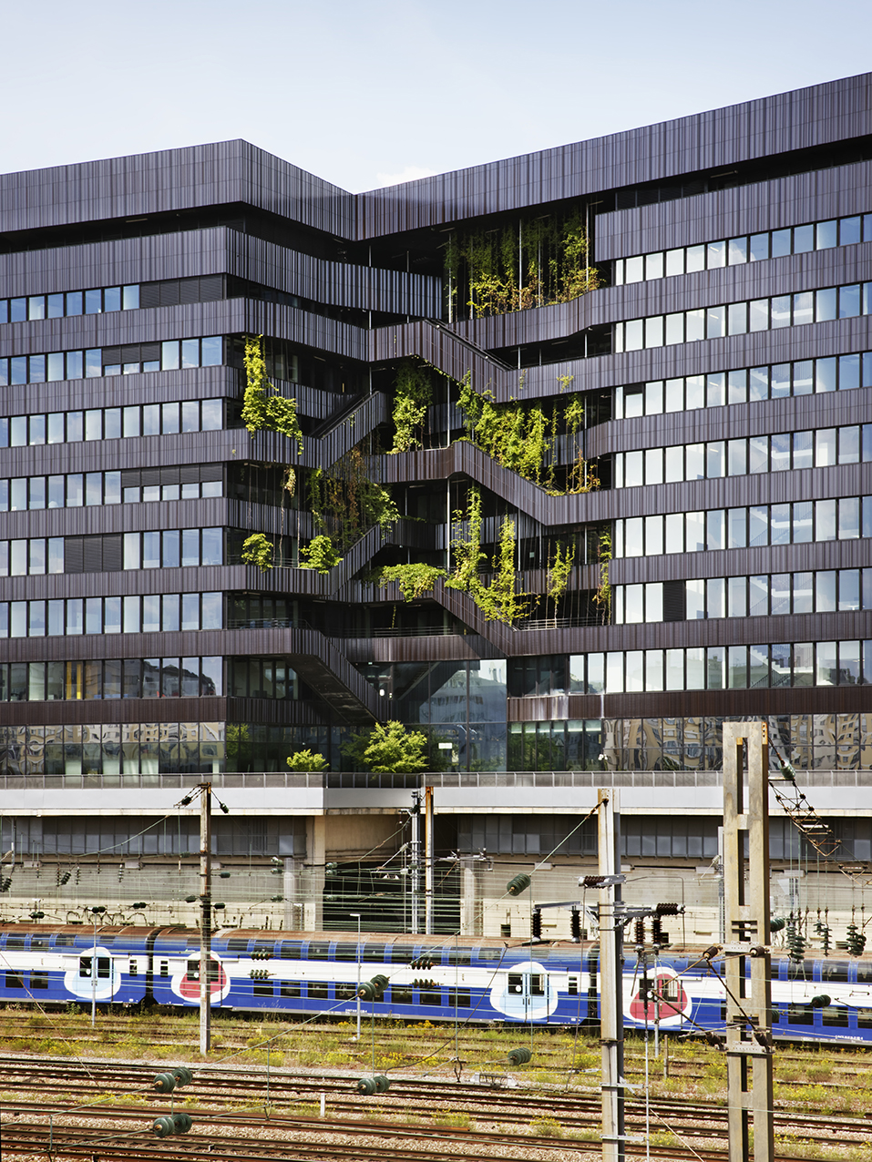 Bureaux en bordure des rails, quartier Clichy-Batignolles bureaux-clichy-batignolles-22