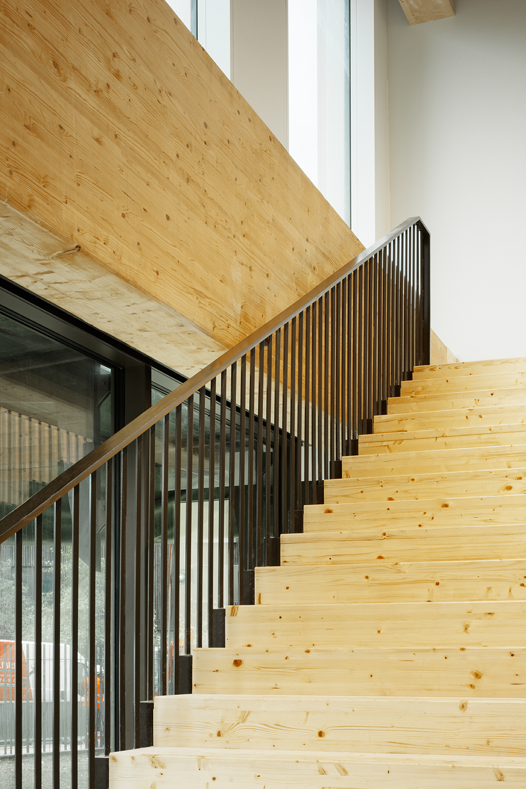 Bureaux en structure bois, quartier de la Montjoie bureaux-montjoie-saint-denis-05