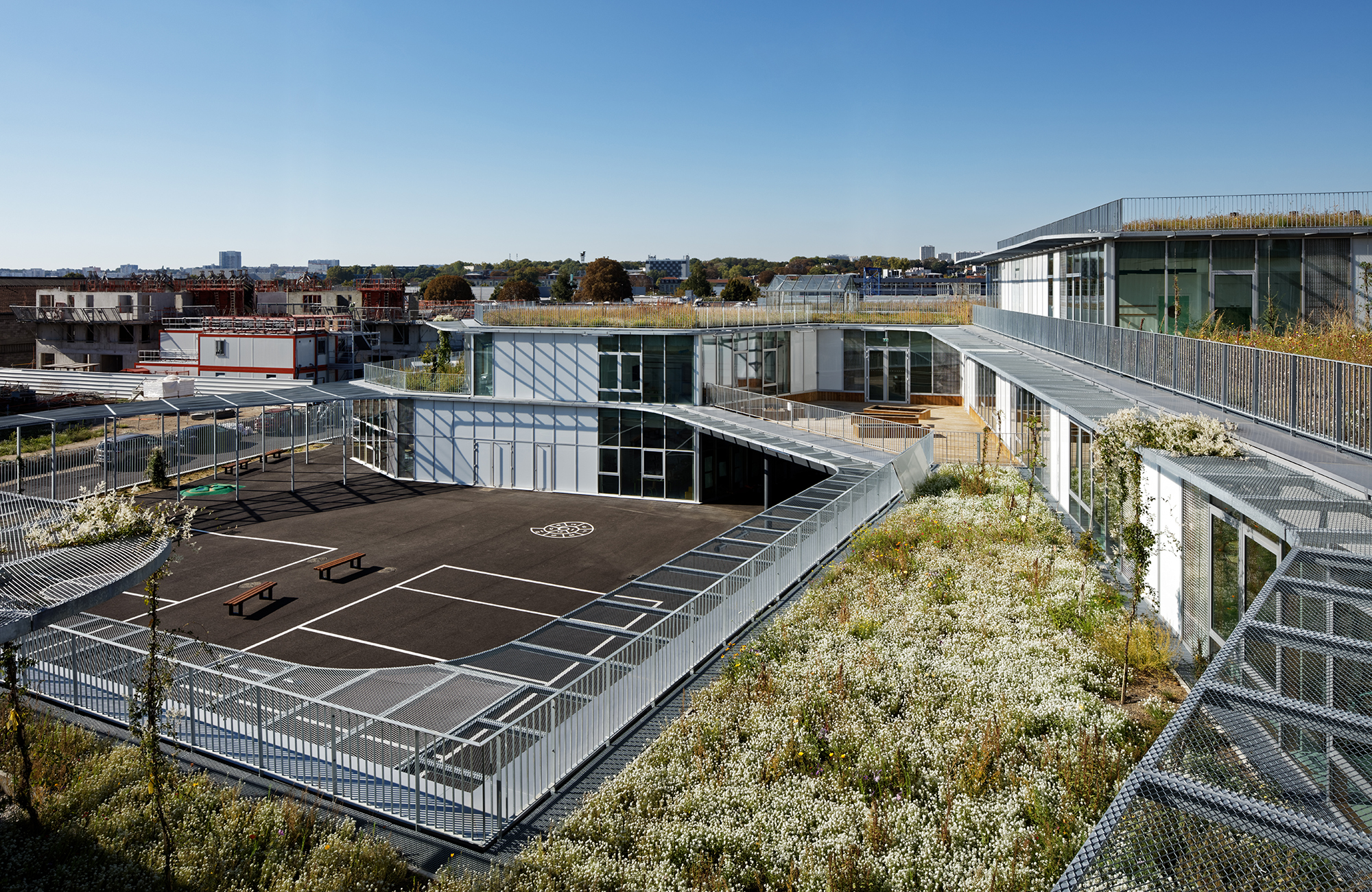 Ecole et résidence étudiante Rosalind Franklin ecole-residence-etudiante-ivry-01