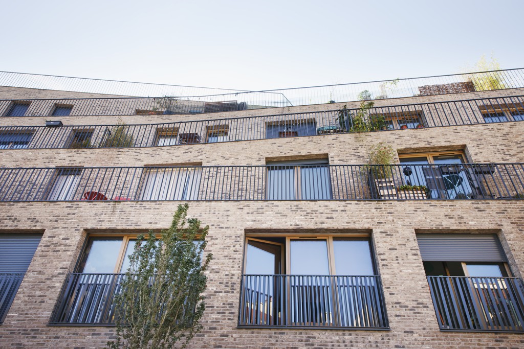 Housing and shops, rue Gabriel Péri logements-commerces-gabriel-peri-chapeau