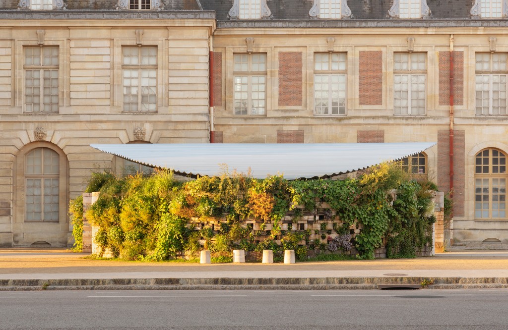 Pavillon de la Bap! pavillon-bap-versailles-chapeaut