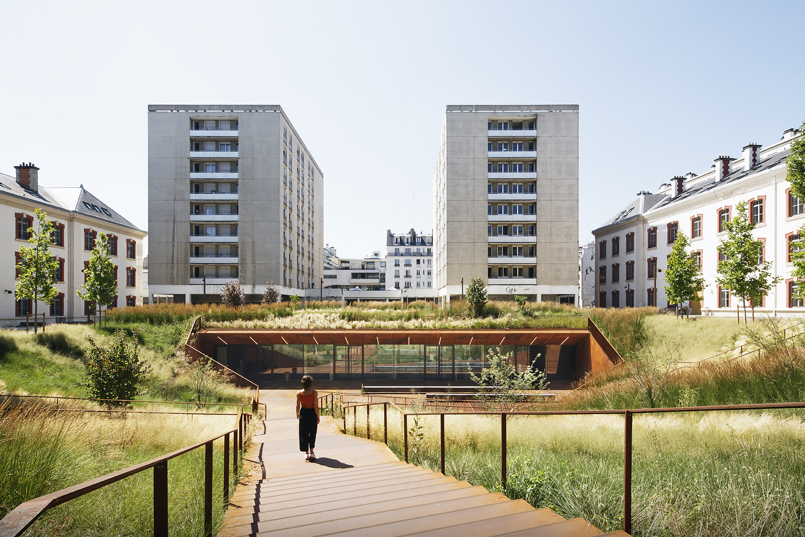 University of Law Paris I universite-droit-caserne-lourcine-06