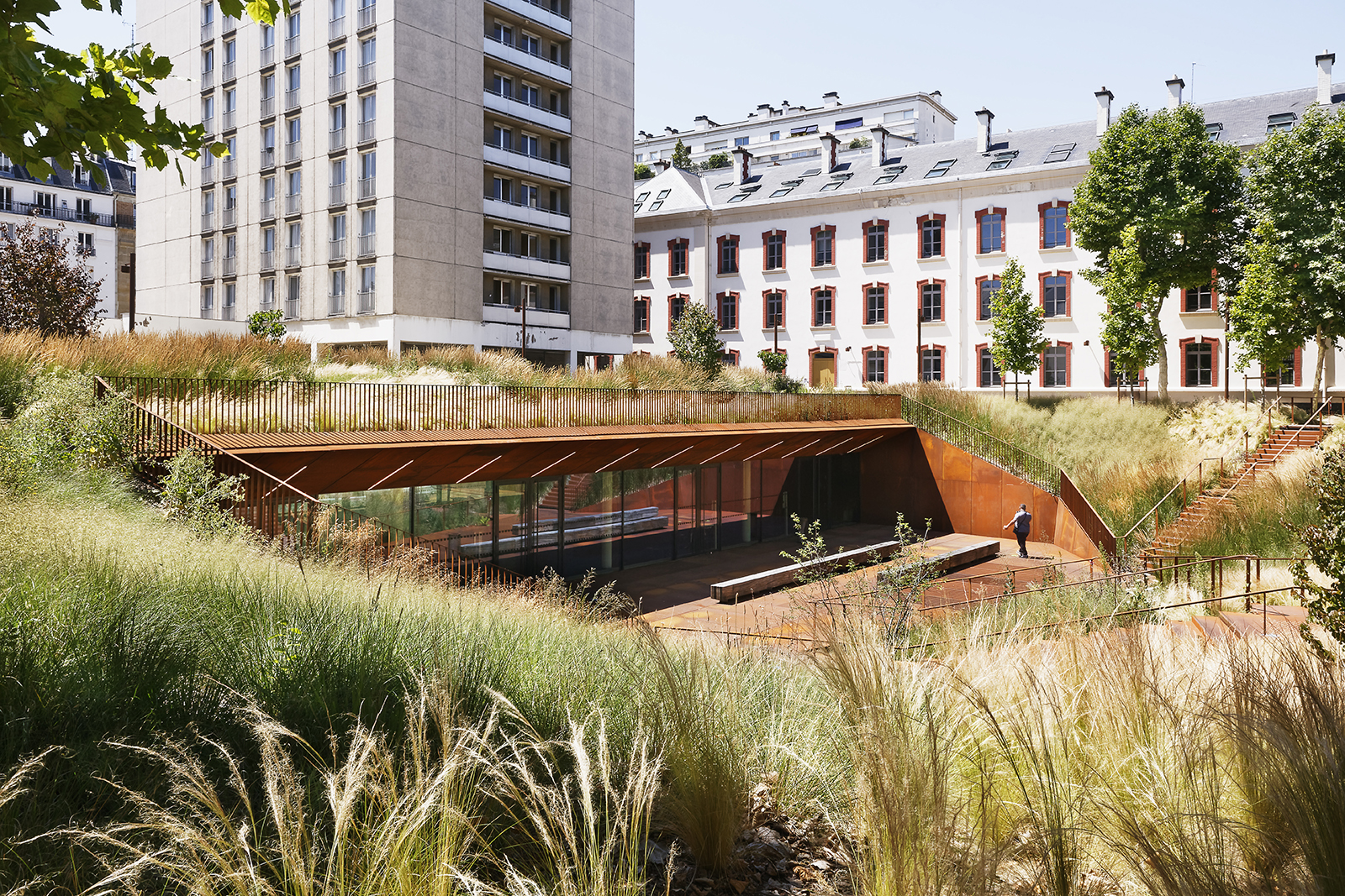 University of Law Paris I universite-droit-caserne-lourcine-11