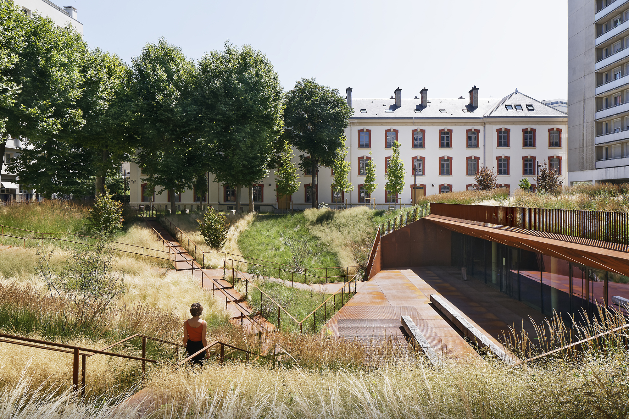 University of Law Paris I universite-droit-caserne-lourcine-vignette
