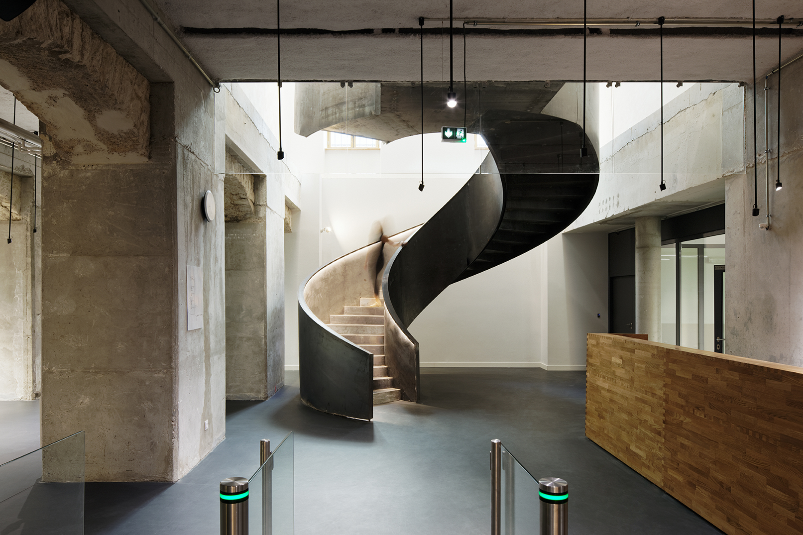 University of Law Paris I universite-droit-caserne-lourcine-00