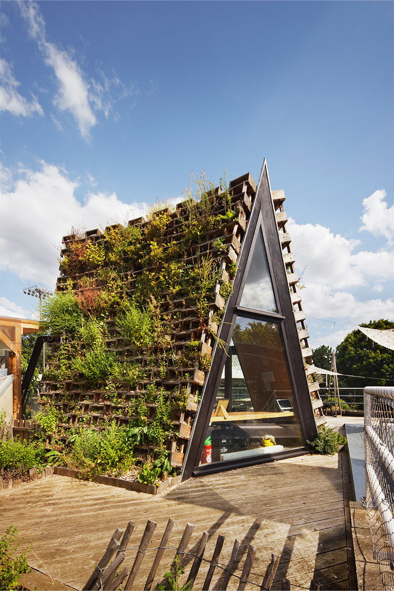 Experimental pavilion, Suzanne urban farm pavillon-experimental-ferme-urbaine-suzanne-00